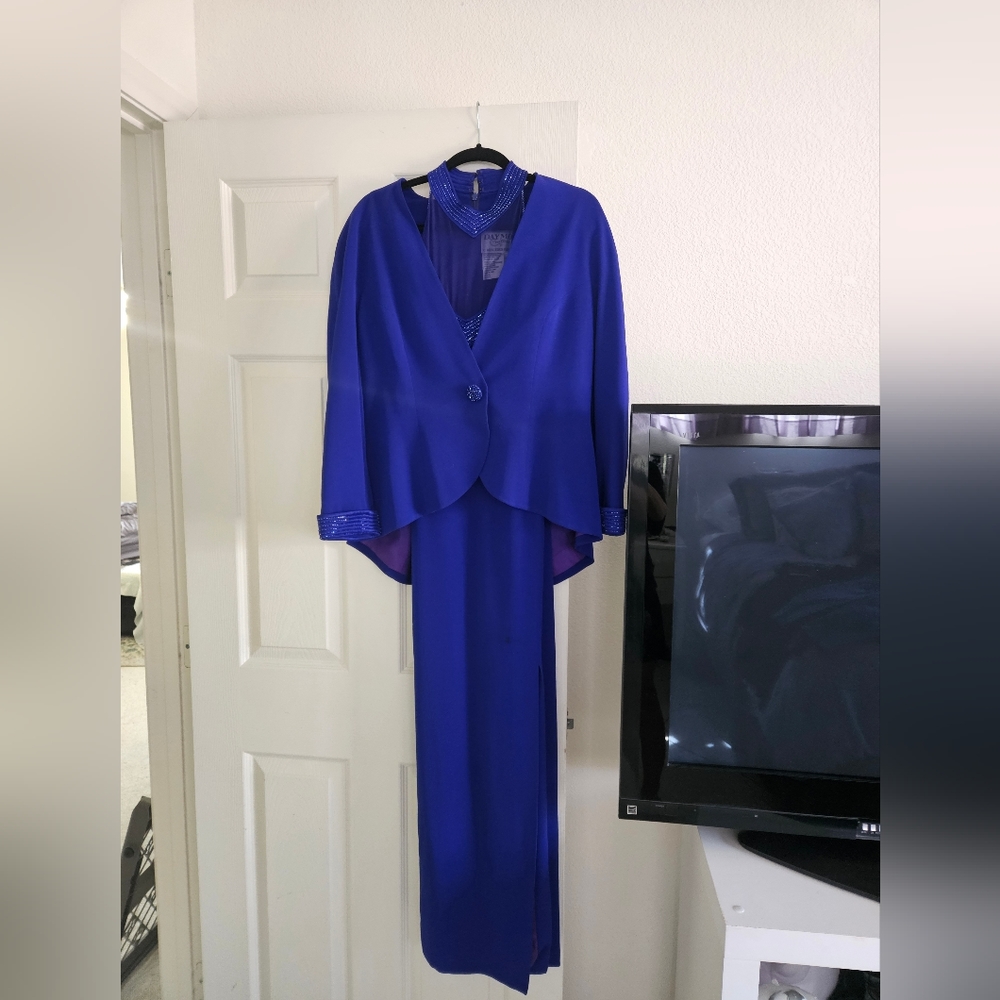 Daymor Couture vintage gown